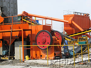 顎式破碎機生產現場