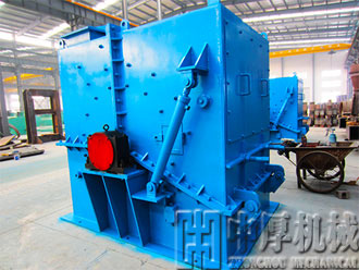 新型液壓制砂機(jī)